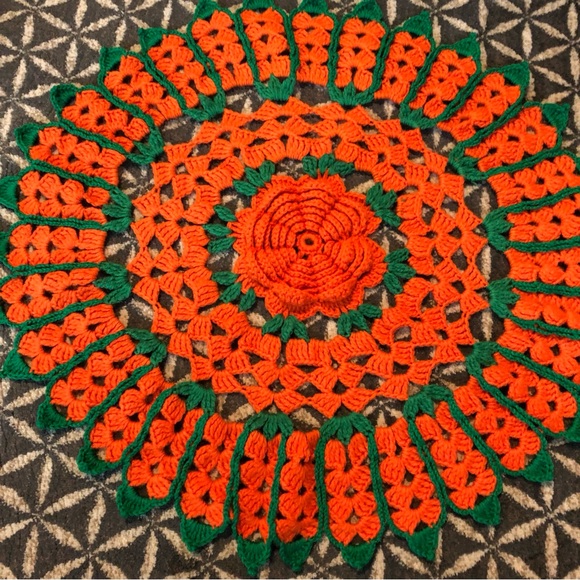 70's XL Orange/Green Large Couch Protector - Handmade Doilie - Furniture Cover - Picture 5 of 10